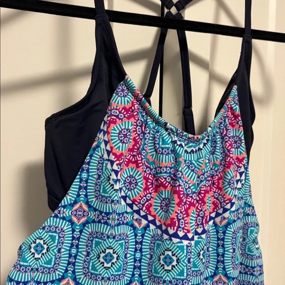 NEW [Athleta] Fiji Blousy UPF 50+ Tankini Swim Swimsuit Top Women’s 34B/C - Picture 5 of 11